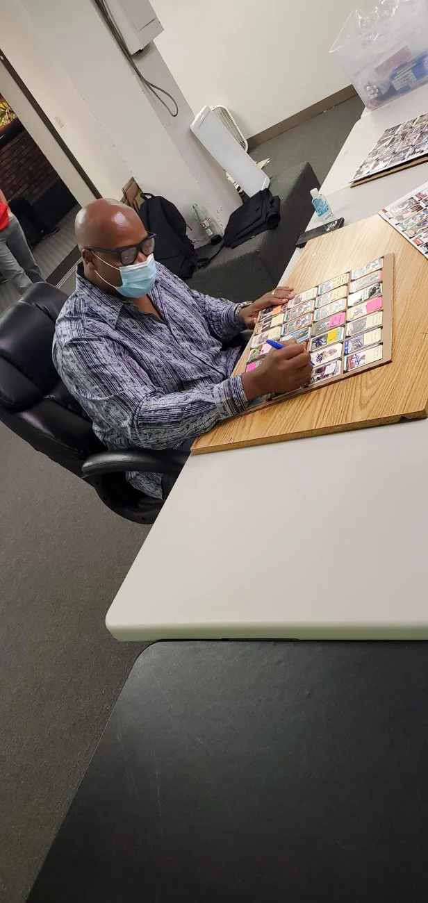 [Sportsgraphing.com] Frank "Big Hurt" Thomas Private Signing